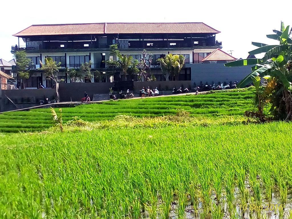Grandpa Guest House Canggu  Exterior photo